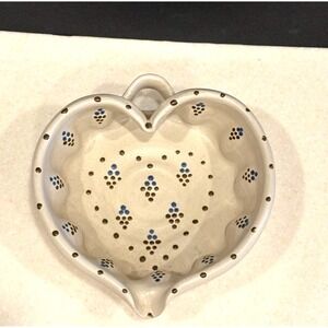 Stoneware Pottery Heart Shaped Bowl Trinket Dish Artist Signed Folkart EU